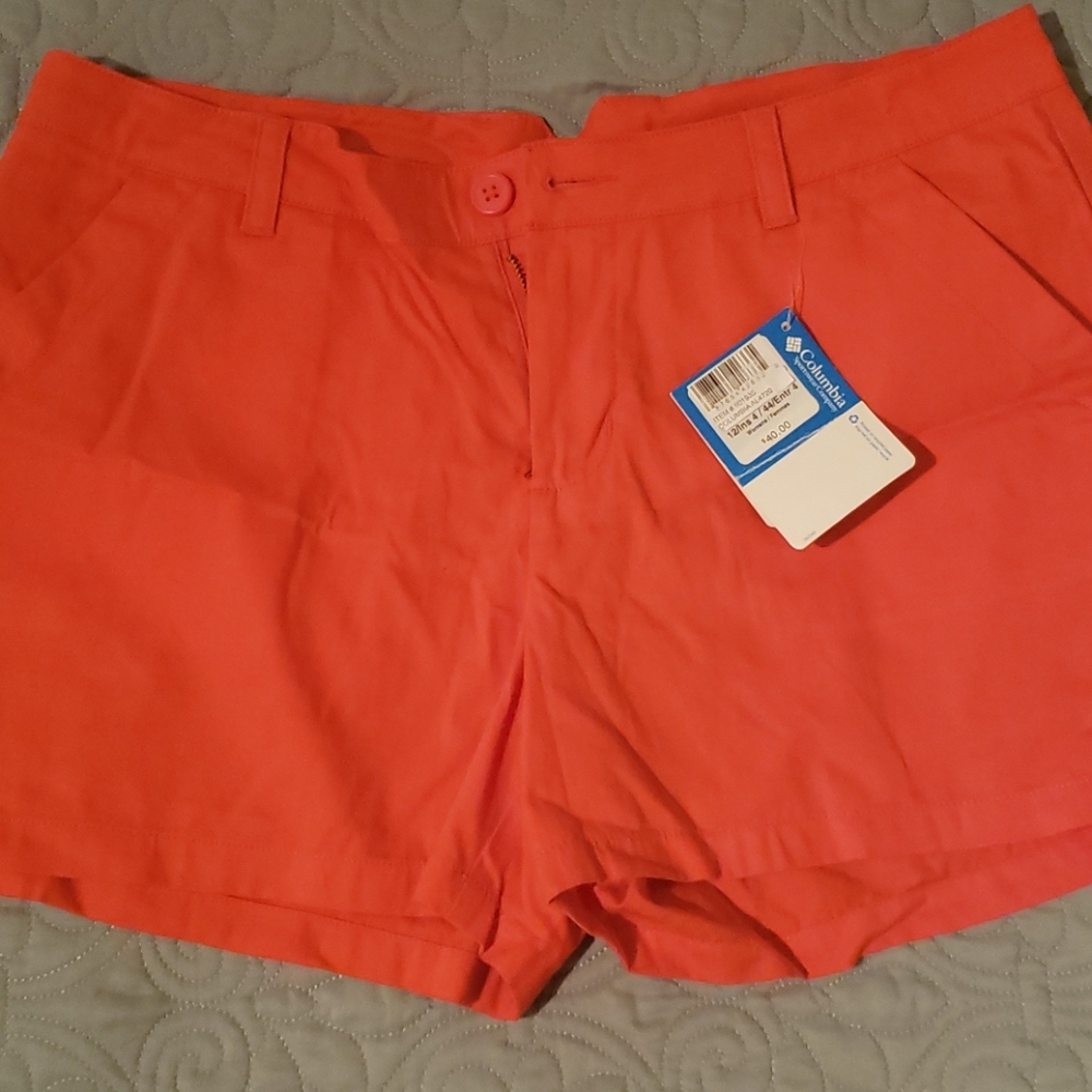 12 Columbia Walking Shorts